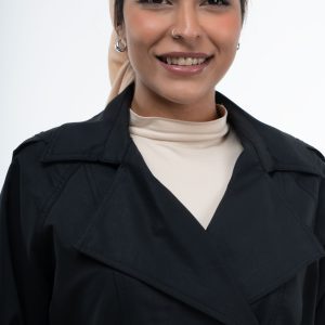 طراحی و دوخت کت بارانی یقه انگلیسی مشکی