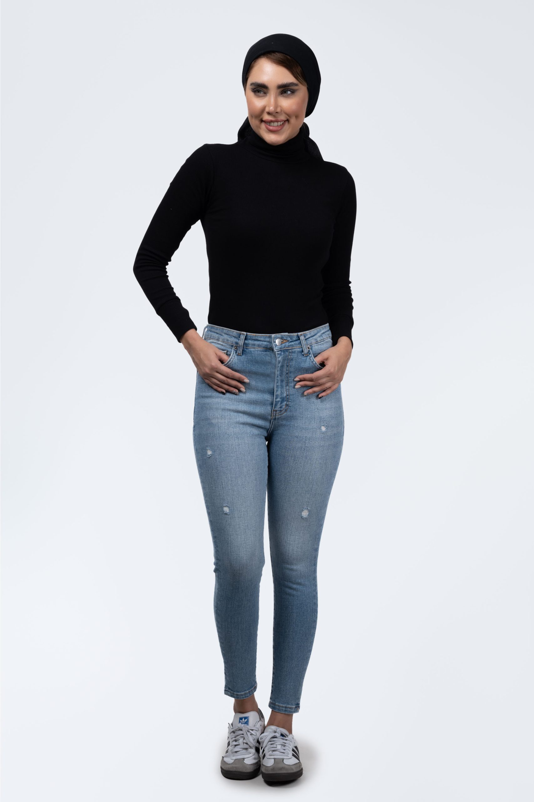 شلوار جین اسکینی زاپ دار آبی وسط