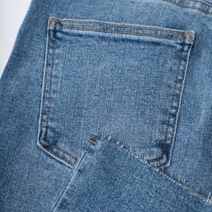 جیب شلوار جین واید دمپاکات آبی وسط فروشگاه بسو