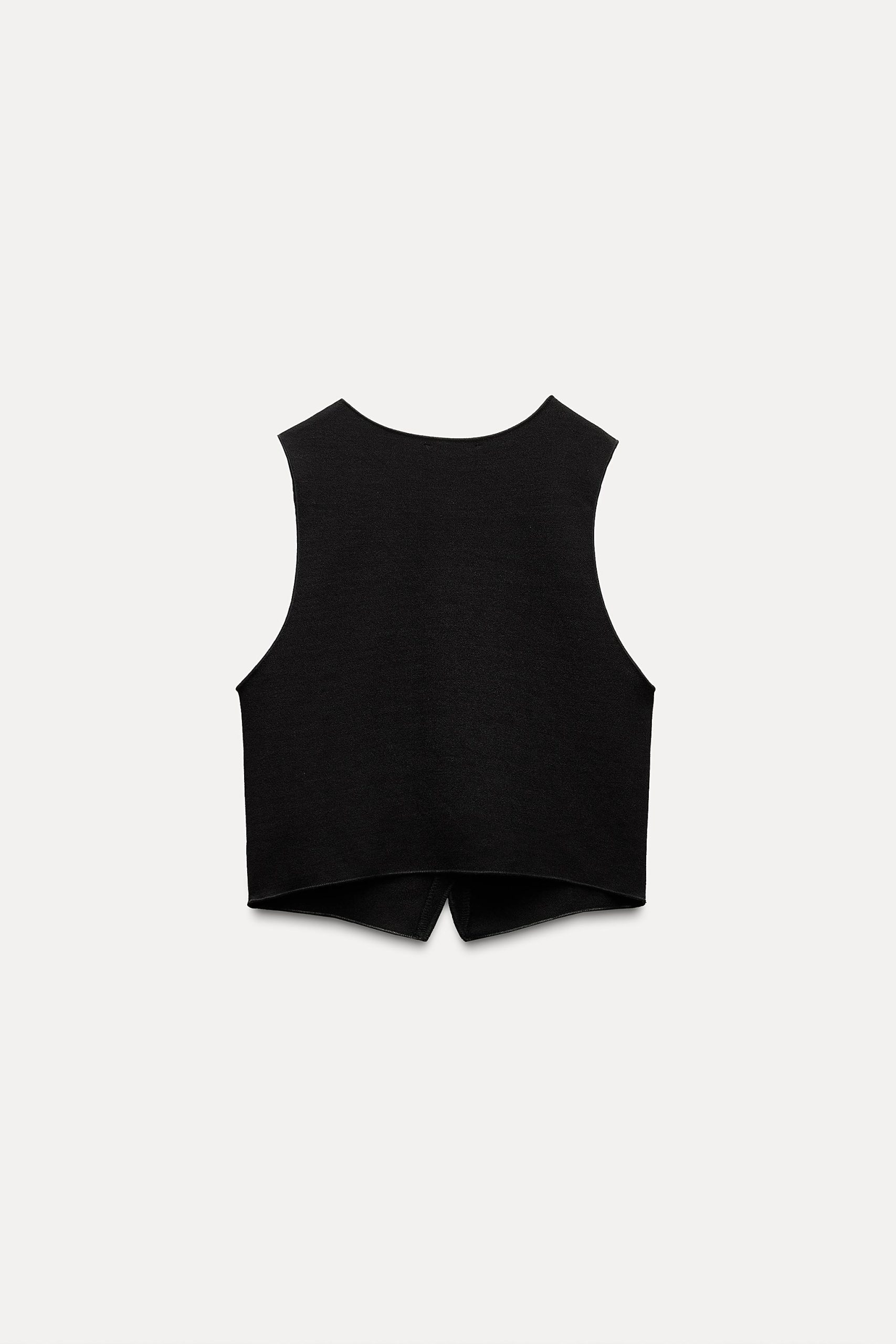پشت تاپ زارا