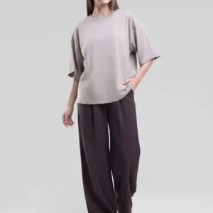 استایل تیشرت زنانه بیسیک